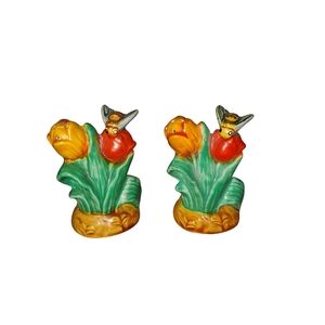Vintage Tulip And Bee Salt And Pepper Shakers